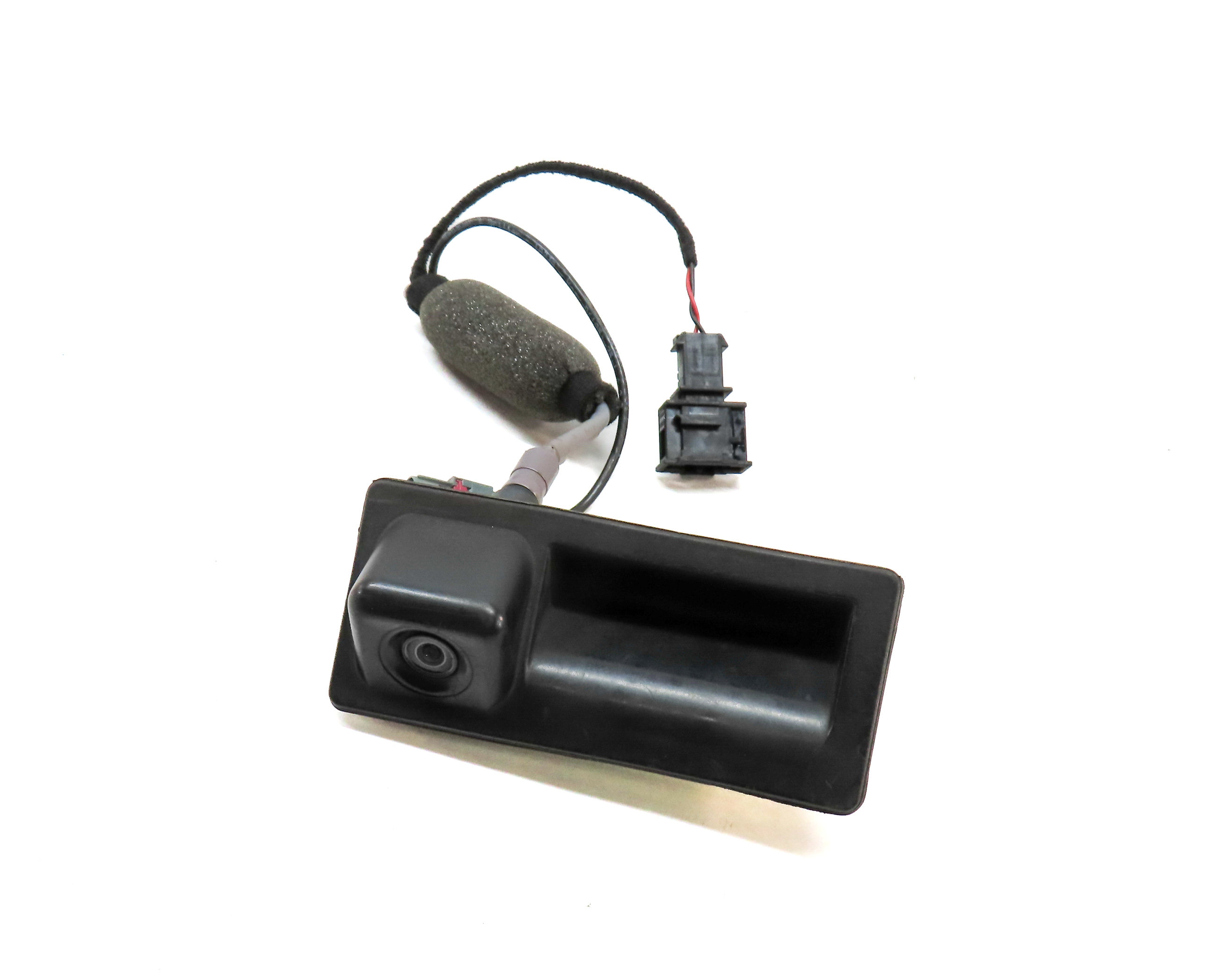 08-17 AUDI A3 S3 A4 S4 A5 S5 A7 Q5 (B8 8K 8T 8R 8V) REAR TRUNK HANDLE w/ CAMERA — exact item pictured